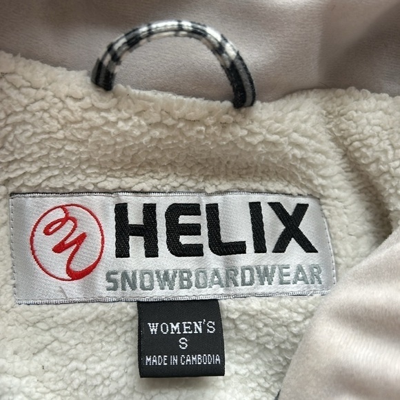 Helix Women’s Snowboard Plaid Jacket Small - Picture 8 of 16